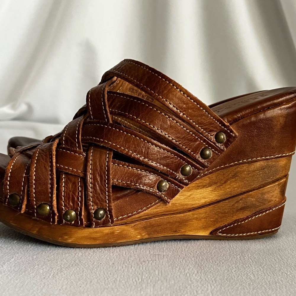 Bed Stu GINA II Wood Wedge Strappy Open Toe Leather Sandals - Picture 4 of 12